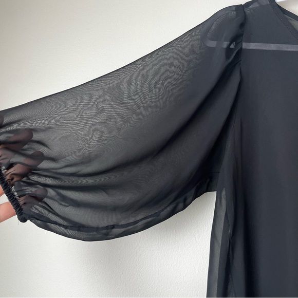 5/25$ Lily White sheer blouse size Large - Picture 4 of 8